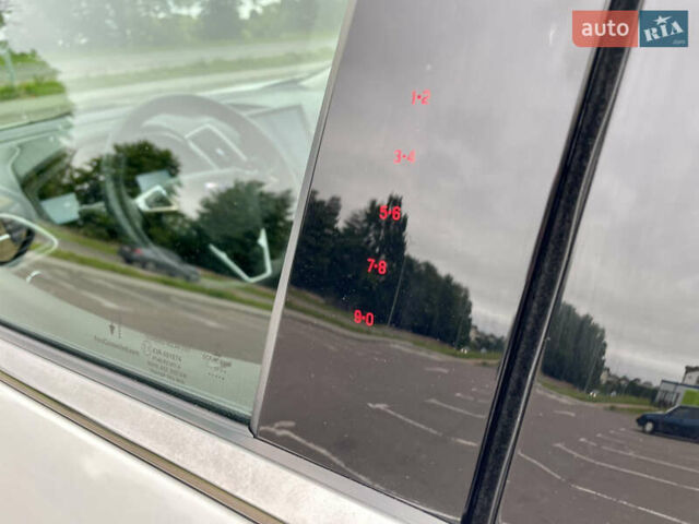 Белый Форд Эдж, объемом двигателя 2 л и пробегом 65 тыс. км за 20900 $, фото 40 на Automoto.ua