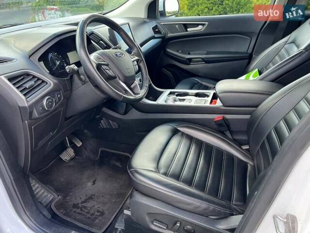 Белый Форд Эдж, объемом двигателя 2 л и пробегом 123 тыс. км за 19900 $, фото 3 на Automoto.ua