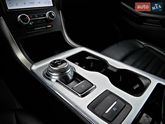 Білий Форд Едж, об'ємом двигуна 2 л та пробігом 125 тис. км за 21000 $, фото 12 на Automoto.ua