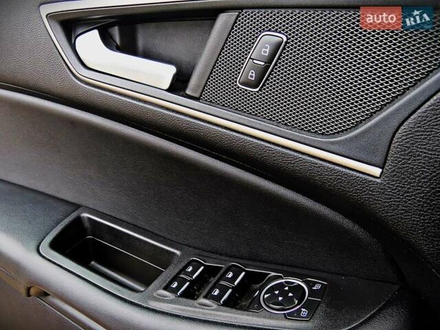 Білий Форд Едж, об'ємом двигуна 2 л та пробігом 125 тис. км за 21000 $, фото 7 на Automoto.ua