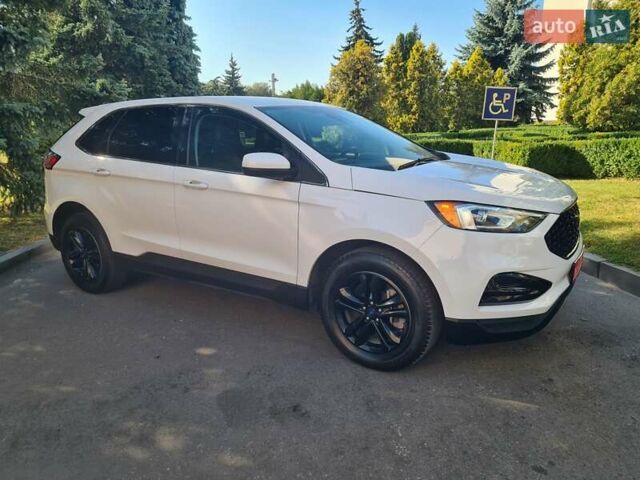 Білий Форд Едж, об'ємом двигуна 2 л та пробігом 92 тис. км за 18499 $, фото 5 на Automoto.ua