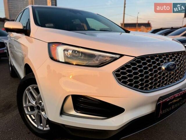 Білий Форд Едж, об'ємом двигуна 2 л та пробігом 35 тис. км за 21700 $, фото 2 на Automoto.ua