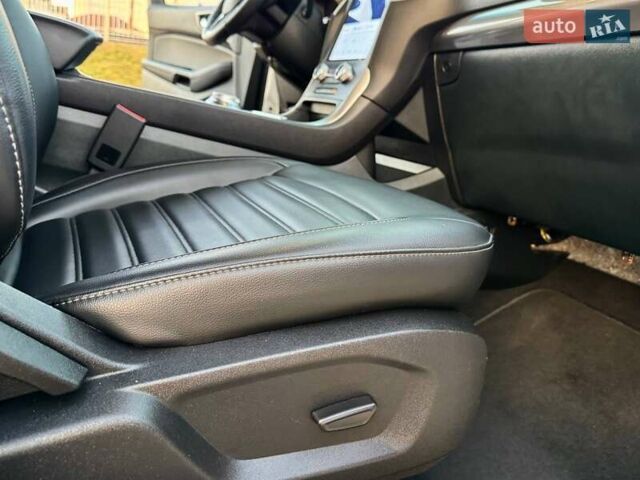 Білий Форд Едж, об'ємом двигуна 2 л та пробігом 35 тис. км за 21700 $, фото 20 на Automoto.ua