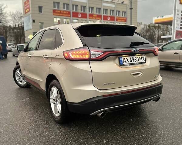 Бежевый Форд Эдж, объемом двигателя 2 л и пробегом 109 тыс. км за 16600 $, фото 4 на Automoto.ua