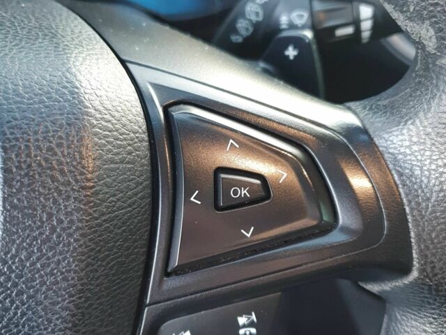 Бежевий Форд Едж, об'ємом двигуна 2 л та пробігом 175 тис. км за 10900 $, фото 12 на Automoto.ua