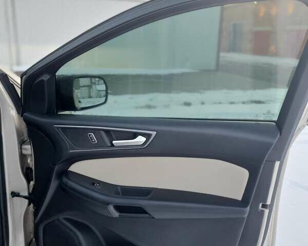 Бежевий Форд Едж, об'ємом двигуна 0 л та пробігом 175 тис. км за 10900 $, фото 30 на Automoto.ua