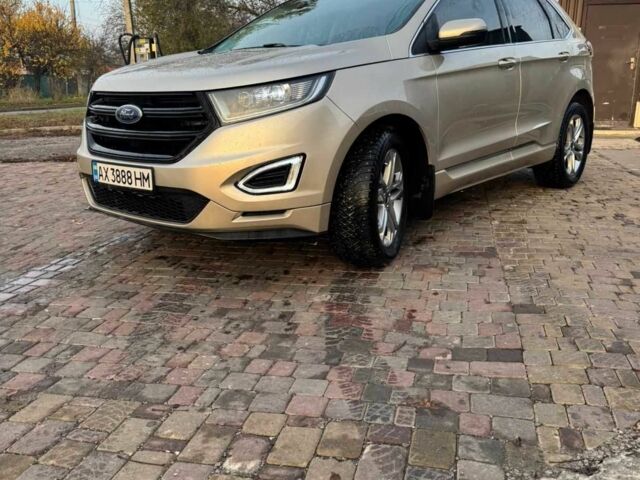 Бежевий Форд Едж, об'ємом двигуна 2 л та пробігом 146 тис. км за 19200 $, фото 1 на Automoto.ua