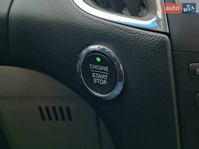 Бежевый Форд Эдж, объемом двигателя 2 л и пробегом 146 тыс. км за 19690 $, фото 27 на Automoto.ua