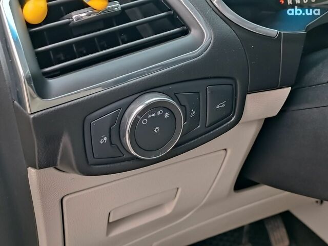 Бежевый Форд Эдж, объемом двигателя 2 л и пробегом 146 тыс. км за 19690 $, фото 23 на Automoto.ua