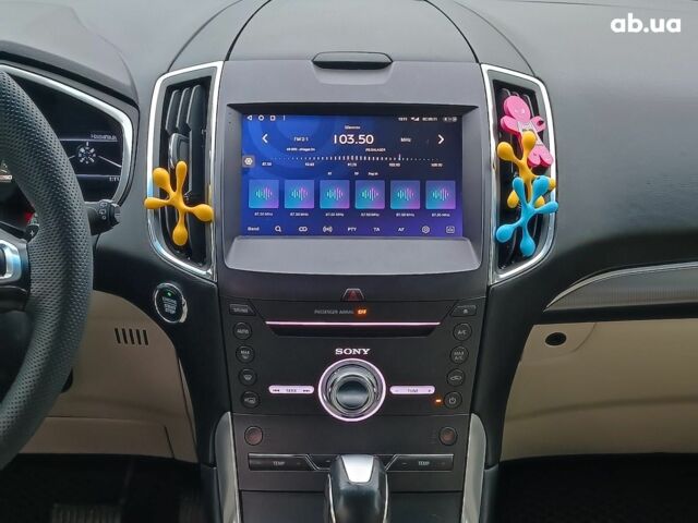 Бежевый Форд Эдж, объемом двигателя 2 л и пробегом 146 тыс. км за 19690 $, фото 14 на Automoto.ua