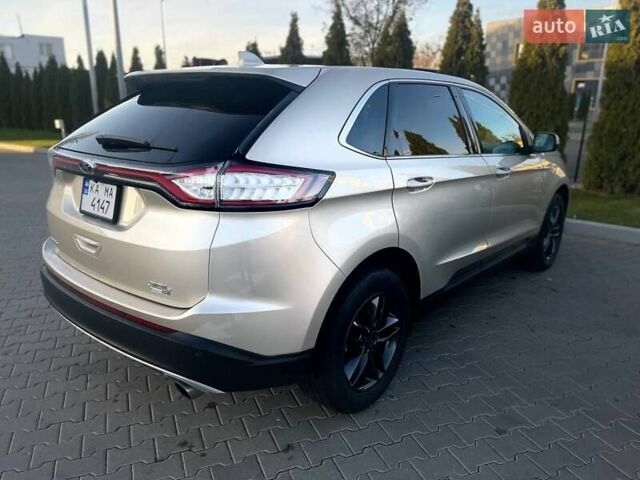 Бежевый Форд Эдж, объемом двигателя 2 л и пробегом 212 тыс. км за 16500 $, фото 7 на Automoto.ua