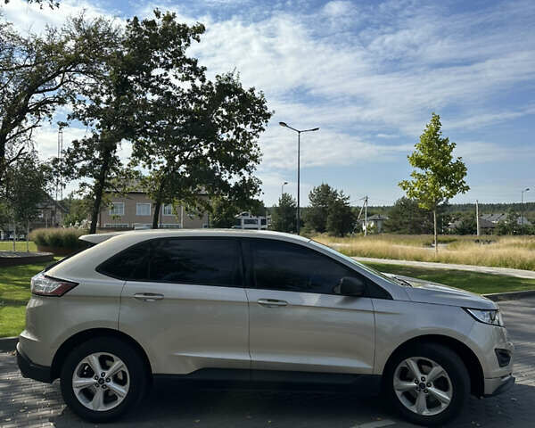 Бежевий Форд Едж, об'ємом двигуна 2 л та пробігом 125 тис. км за 14000 $, фото 5 на Automoto.ua