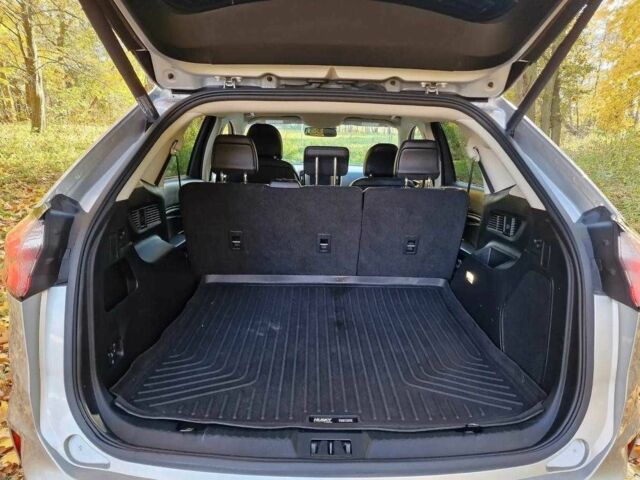 Бежевый Форд Эдж, объемом двигателя 2 л и пробегом 60 тыс. км за 12200 $, фото 11 на Automoto.ua