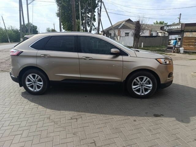 Бежевый Форд Эдж, объемом двигателя 2 л и пробегом 40 тыс. км за 25600 $, фото 2 на Automoto.ua