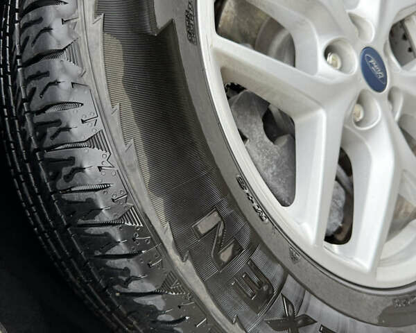 Бежевый Форд Эдж, объемом двигателя 2 л и пробегом 158 тыс. км за 18999 $, фото 15 на Automoto.ua