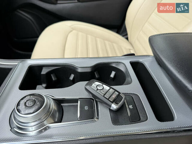 Бежевый Форд Эдж, объемом двигателя 2 л и пробегом 158 тыс. км за 18999 $, фото 10 на Automoto.ua