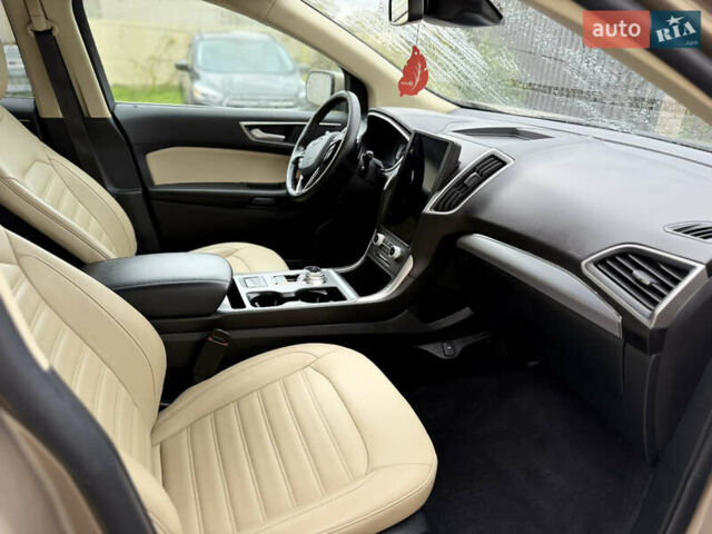 Бежевый Форд Эдж, объемом двигателя 2 л и пробегом 158 тыс. км за 18999 $, фото 4 на Automoto.ua