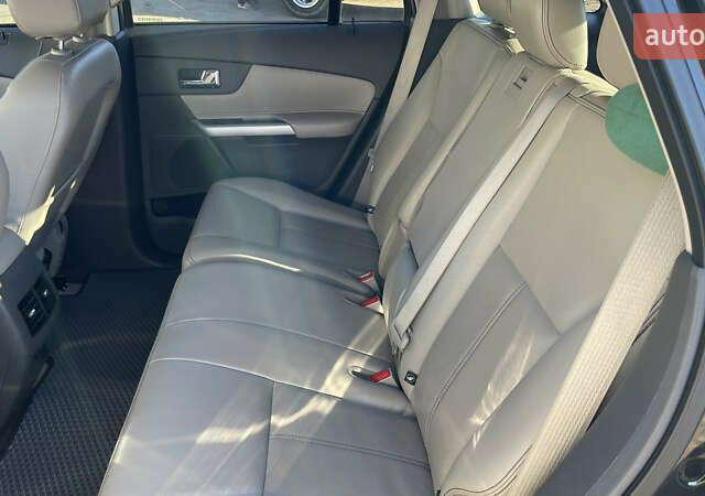 Черный Форд Эдж, объемом двигателя 3.5 л и пробегом 180 тыс. км за 12500 $, фото 20 на Automoto.ua