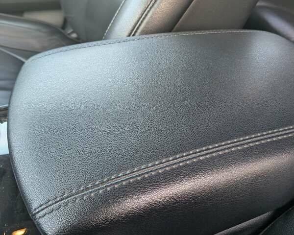 Черный Форд Эдж, объемом двигателя 2 л и пробегом 136 тыс. км за 15000 $, фото 7 на Automoto.ua