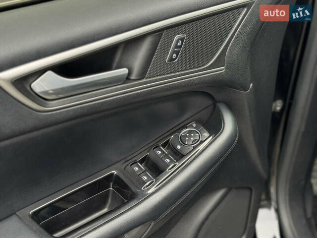 Форд Эдж 2015 в Львове на Automoto.ua Черный Форд Эдж, объемом двигателя 2 л и пробегом 168 тыс. км за 16700 $, фото 18 на Automoto.ua