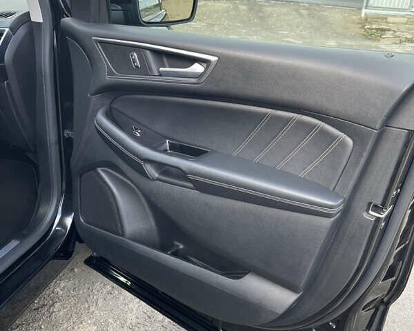 Черный Форд Эдж, объемом двигателя 2.7 л и пробегом 136 тыс. км за 14999 $, фото 5 на Automoto.ua