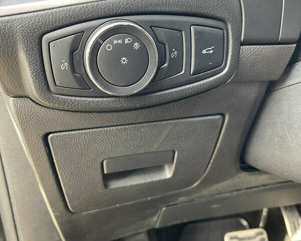 Черный Форд Эдж, объемом двигателя 2.7 л и пробегом 136 тыс. км за 14999 $, фото 23 на Automoto.ua