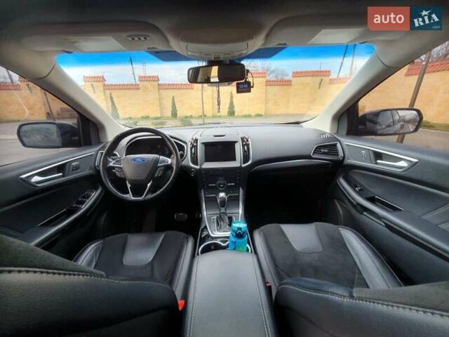 Форд Эдж 2015 в Измаиле на Automoto.ua Черный Форд Эдж, объемом двигателя 2.7 л и пробегом 135 тыс. км за 20000 $, фото 14 на Automoto.ua