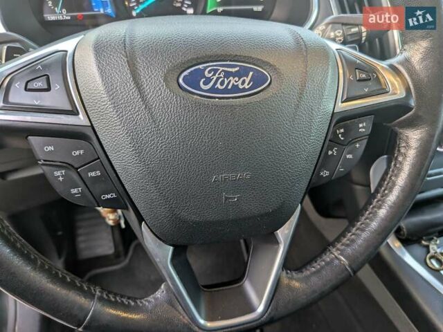 Черный Форд Эдж, объемом двигателя 2 л и пробегом 136 тыс. км за 15000 $, фото 8 на Automoto.ua