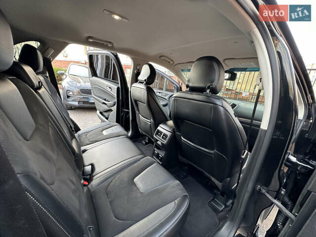 Чорний Форд Едж, об'ємом двигуна 2.72 л та пробігом 163 тис. км за 16500 $, фото 17 на Automoto.ua