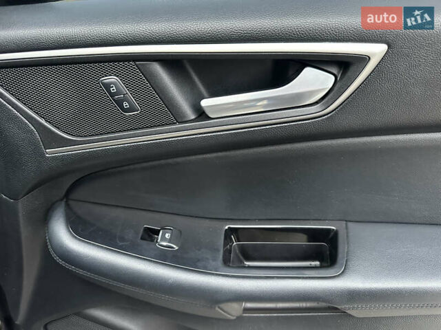 Черный Форд Эдж, объемом двигателя 3.5 л и пробегом 227 тыс. км за 14999 $, фото 39 на Automoto.ua