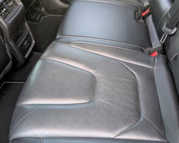 Черный Форд Эдж, объемом двигателя 2 л и пробегом 136 тыс. км за 15000 $, фото 11 на Automoto.ua