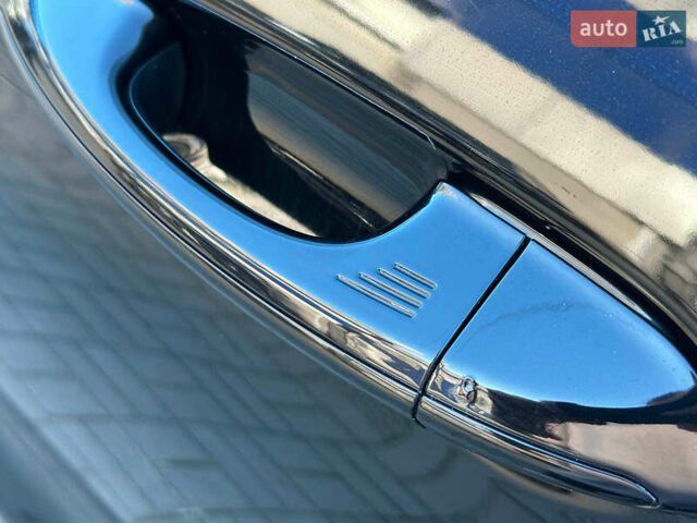 Чорний Форд Едж, об'ємом двигуна 2 л та пробігом 131 тис. км за 20480 $, фото 7 на Automoto.ua