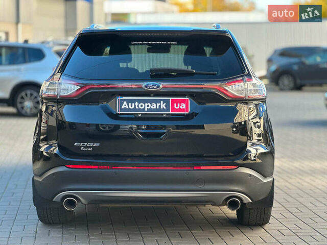 Чорний Форд Едж, об'ємом двигуна 2 л та пробігом 131 тис. км за 20480 $, фото 4 на Automoto.ua