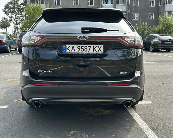 Черный Форд Эдж, объемом двигателя 2 л и пробегом 157 тыс. км за 19000 $, фото 5 на Automoto.ua