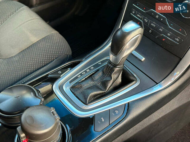 Чорний Форд Едж, об'ємом двигуна 2 л та пробігом 131 тис. км за 20480 $, фото 25 на Automoto.ua