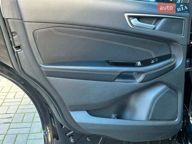 Чорний Форд Едж, об'ємом двигуна 2 л та пробігом 131 тис. км за 20480 $, фото 16 на Automoto.ua