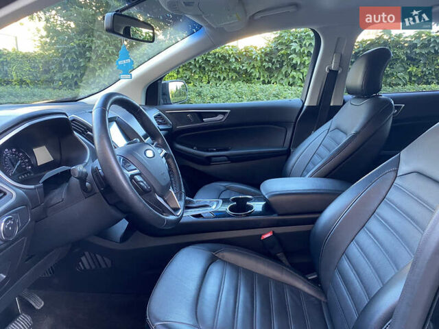 Черный Форд Эдж, объемом двигателя 2 л и пробегом 205 тыс. км за 16500 $, фото 7 на Automoto.ua