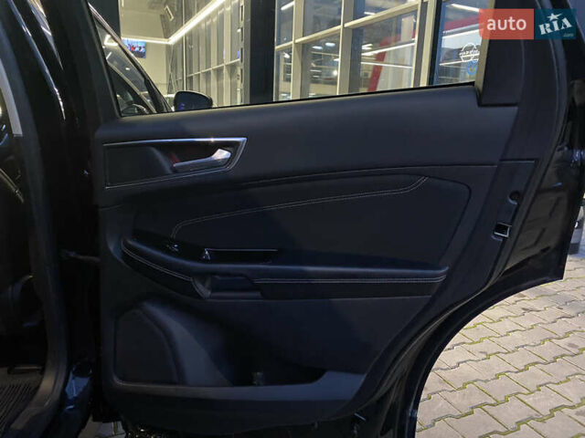 Черный Форд Эдж, объемом двигателя 2 л и пробегом 132 тыс. км за 18900 $, фото 19 на Automoto.ua