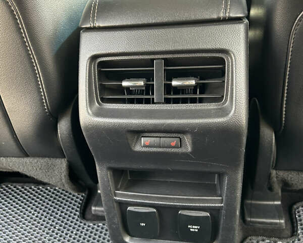 Черный Форд Эдж, объемом двигателя 2 л и пробегом 157 тыс. км за 19000 $, фото 18 на Automoto.ua