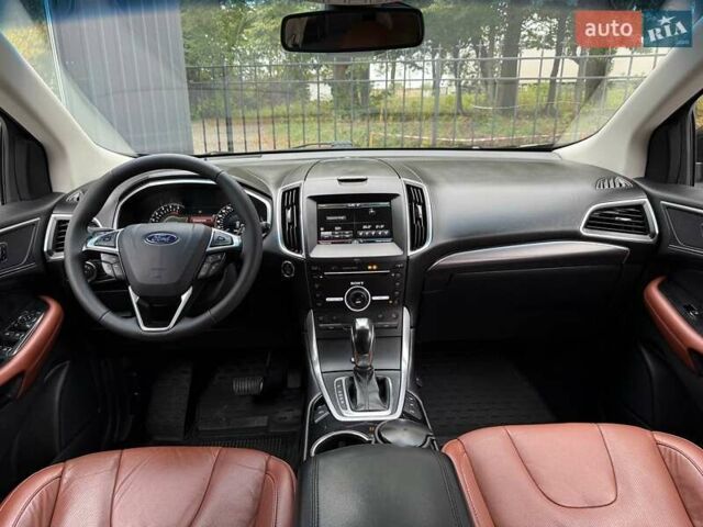 Чорний Форд Едж, об'ємом двигуна 2 л та пробігом 180 тис. км за 19900 $, фото 26 на Automoto.ua