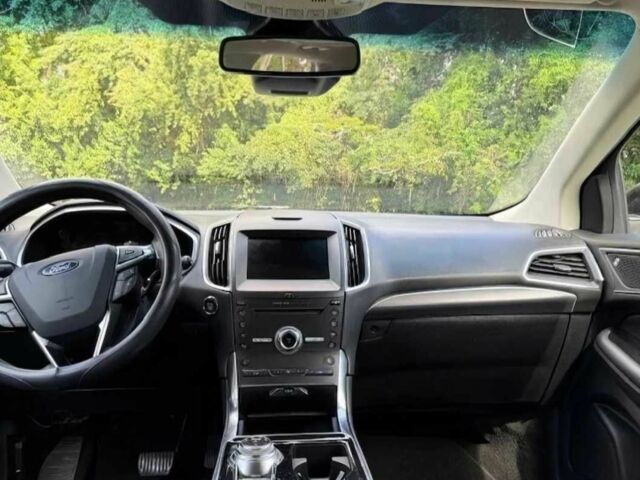 Черный Форд Эдж, объемом двигателя 3.5 л и пробегом 200 тыс. км за 15500 $, фото 4 на Automoto.ua