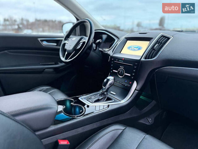 Черный Форд Эдж, объемом двигателя 2 л и пробегом 183 тыс. км за 18500 $, фото 17 на Automoto.ua