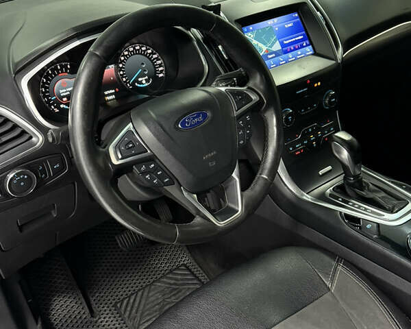 Черный Форд Эдж, объемом двигателя 2 л и пробегом 187 тыс. км за 18400 $, фото 10 на Automoto.ua