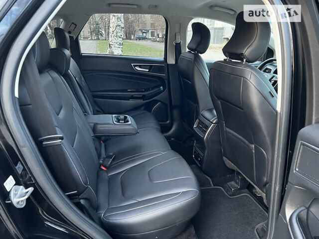 Чорний Форд Едж, об'ємом двигуна 2 л та пробігом 155 тис. км за 20777 $, фото 47 на Automoto.ua