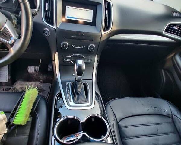 Чорний Форд Едж, об'ємом двигуна 2 л та пробігом 137 тис. км за 15400 $, фото 7 на Automoto.ua
