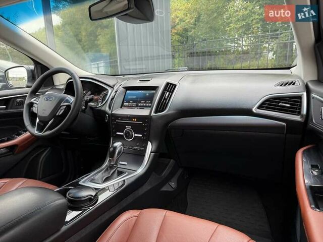 Чорний Форд Едж, об'ємом двигуна 2 л та пробігом 180 тис. км за 19900 $, фото 27 на Automoto.ua