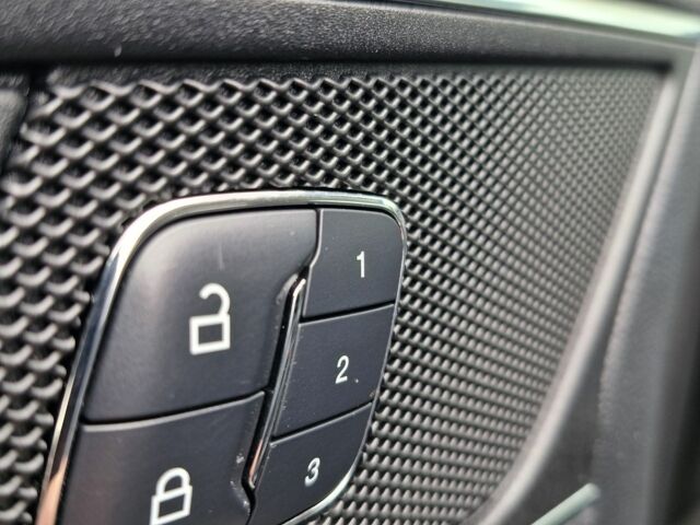 Черный Форд Эдж, объемом двигателя 2 л и пробегом 173 тыс. км за 16300 $, фото 20 на Automoto.ua