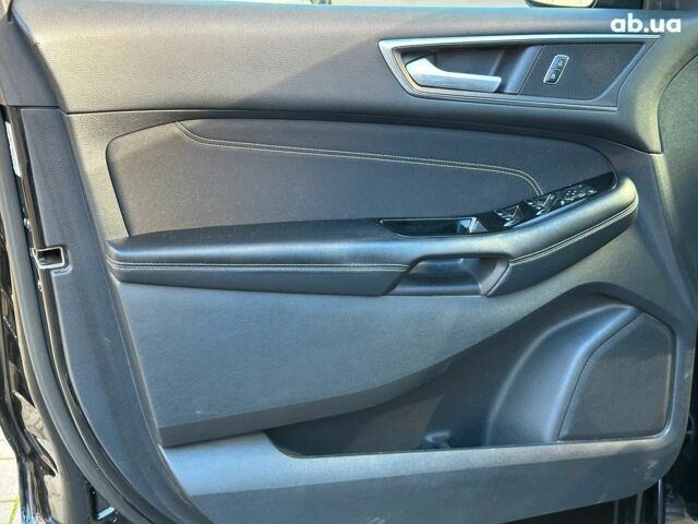 Чорний Форд Едж, об'ємом двигуна 2 л та пробігом 131 тис. км за 20480 $, фото 9 на Automoto.ua