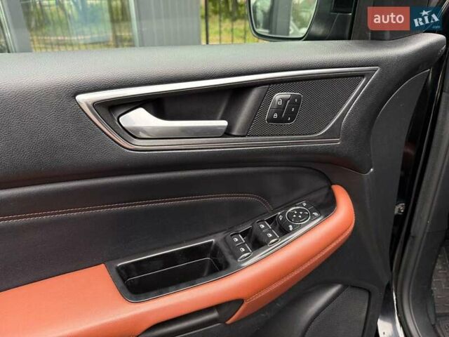 Чорний Форд Едж, об'ємом двигуна 2 л та пробігом 180 тис. км за 19900 $, фото 20 на Automoto.ua