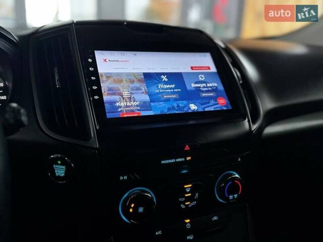 Чорний Форд Едж, об'ємом двигуна 2 л та пробігом 186 тис. км за 13200 $, фото 28 на Automoto.ua